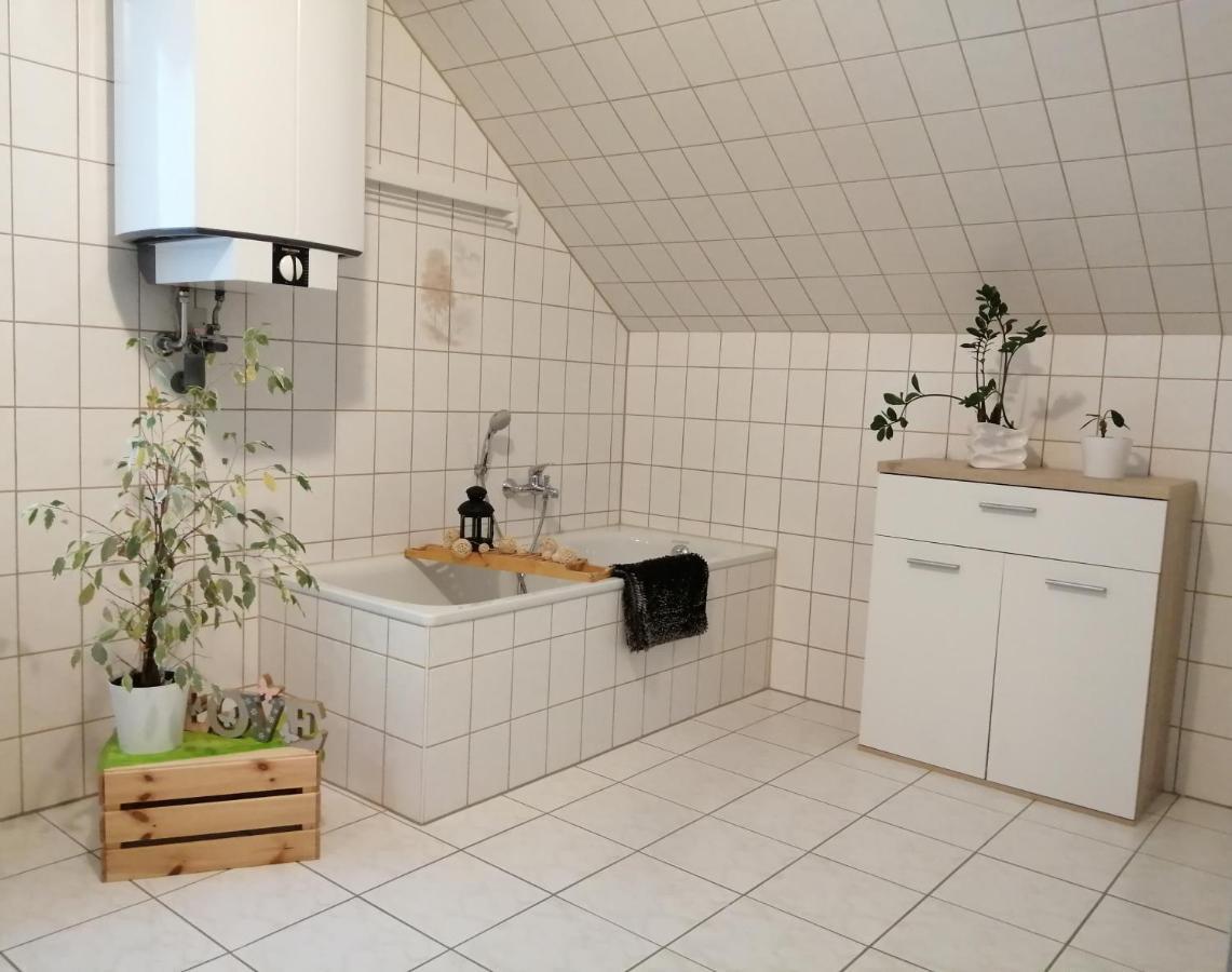 Dorfidyll Im Gruenen Apartman Mittelherwigsdorf Kültér fotó